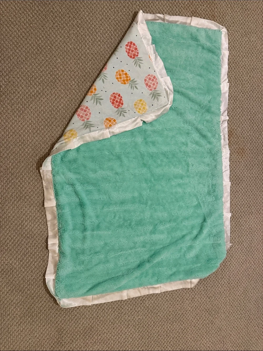 Tween Minky Couture Plush Reversible Pineapple Blanket - Teal & Multi